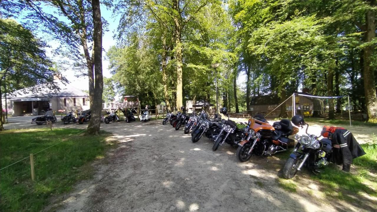 L'Etape En Foret Saint-Sever-Calvados Exterior photo